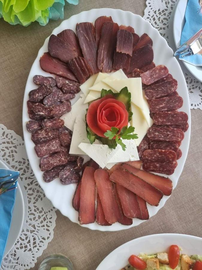 Семеен Хотел При Вергил Sapareva Banya Dış mekan fotoğraf